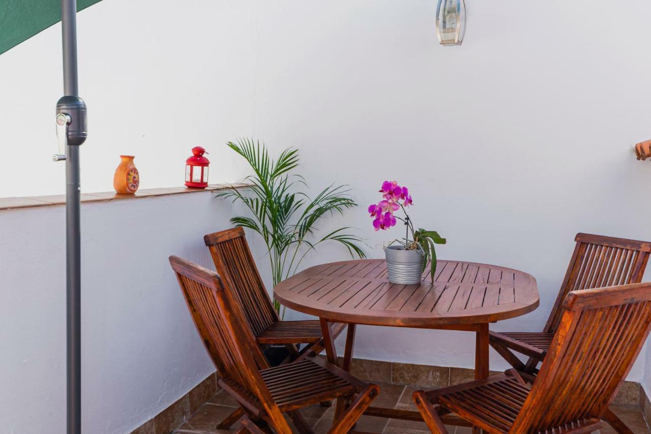 La Buhardilla De Olivia Apartment Malaga Exterior photo